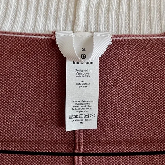 Lululemon Hatha Wrap - Picture 3 of 6